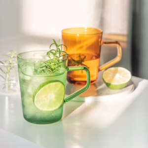 彩色玻璃杯